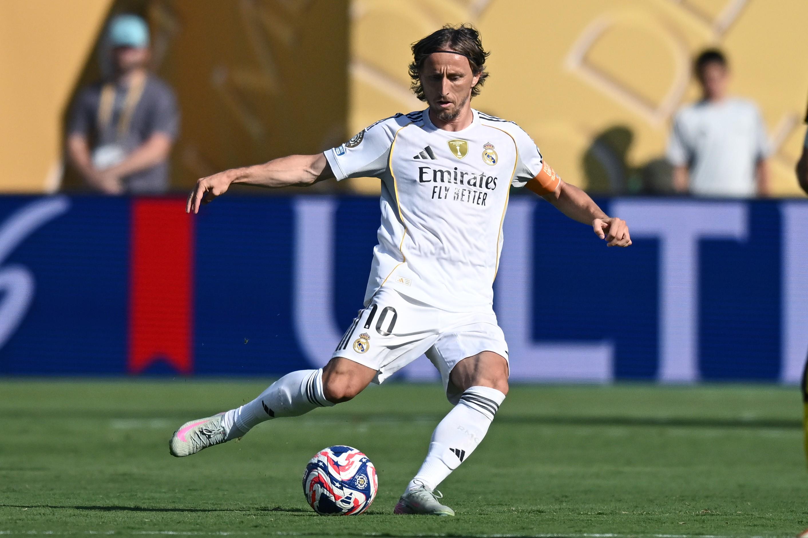 Ming官方宣布刷新纪录新规，皇家马德里引发争议！上演精彩一战的简单介绍