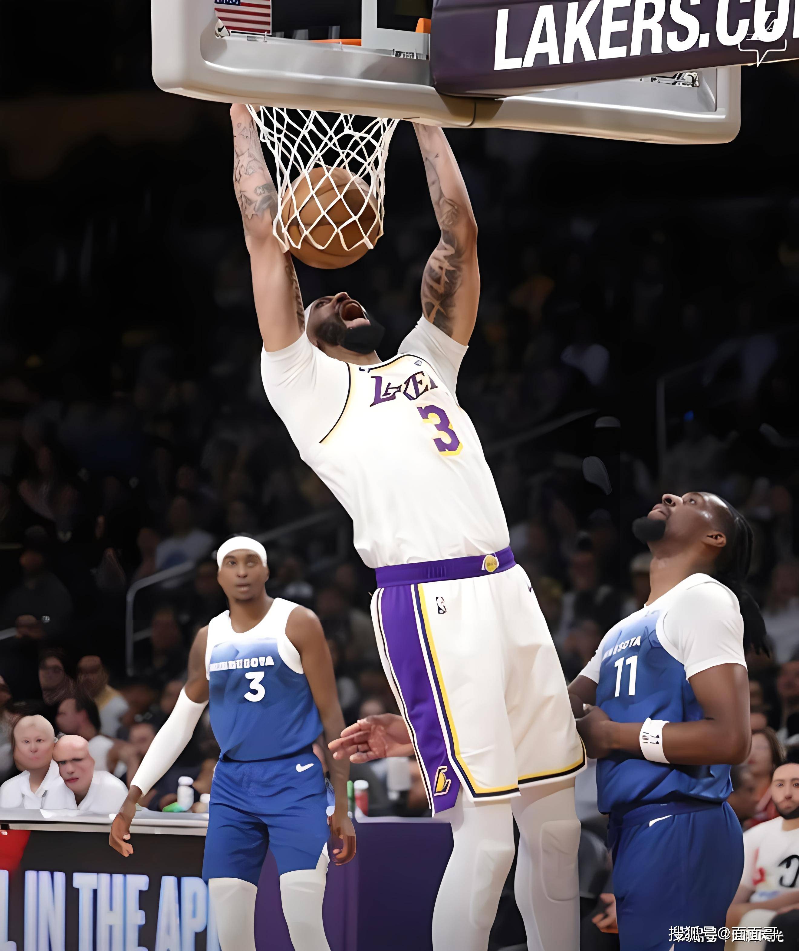 亚博游戏官网-浓眉哥迎来五赛季出色发挥，加拿大队观众热烈欢呼！上演精彩一战的简单介绍-亚博游戏官网